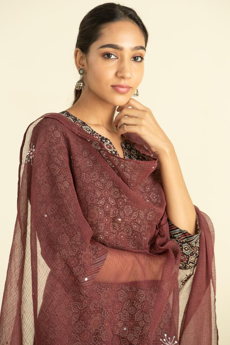 Maroon Handcrafted Kota Dupatta