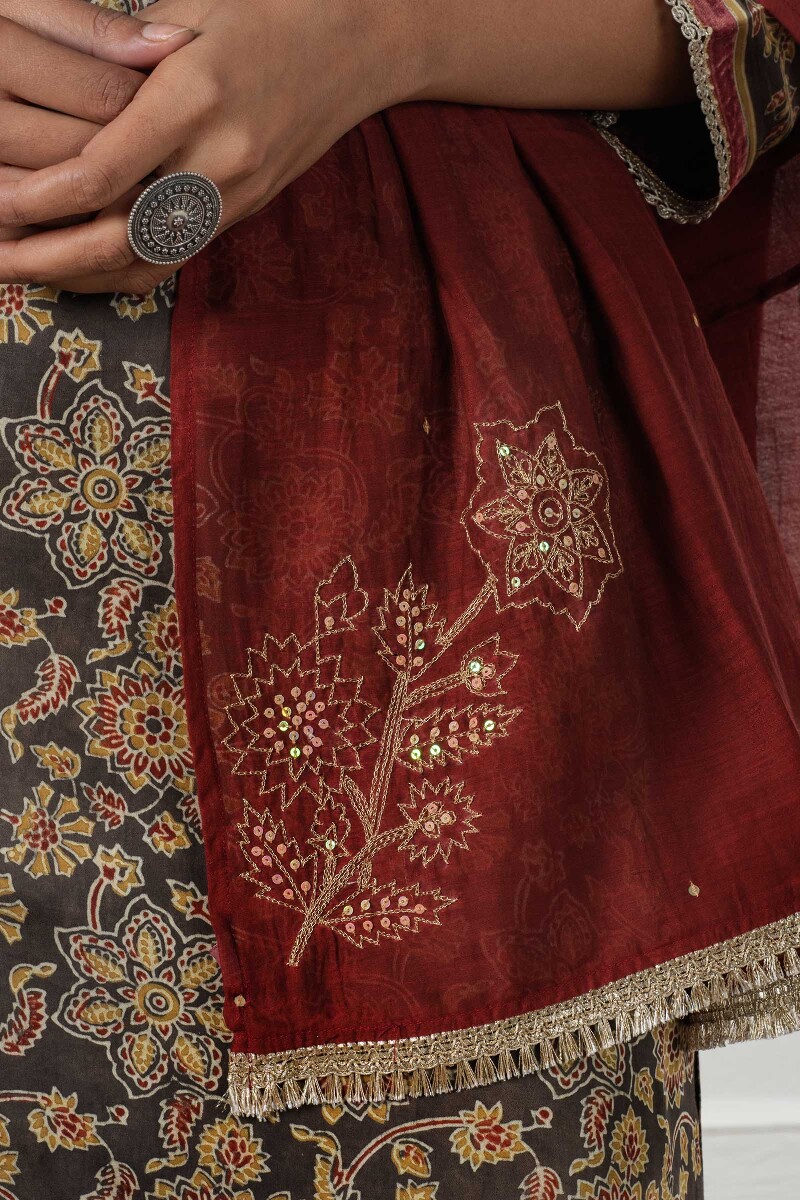 Red Handcrafted Cotton Silk Dupatta