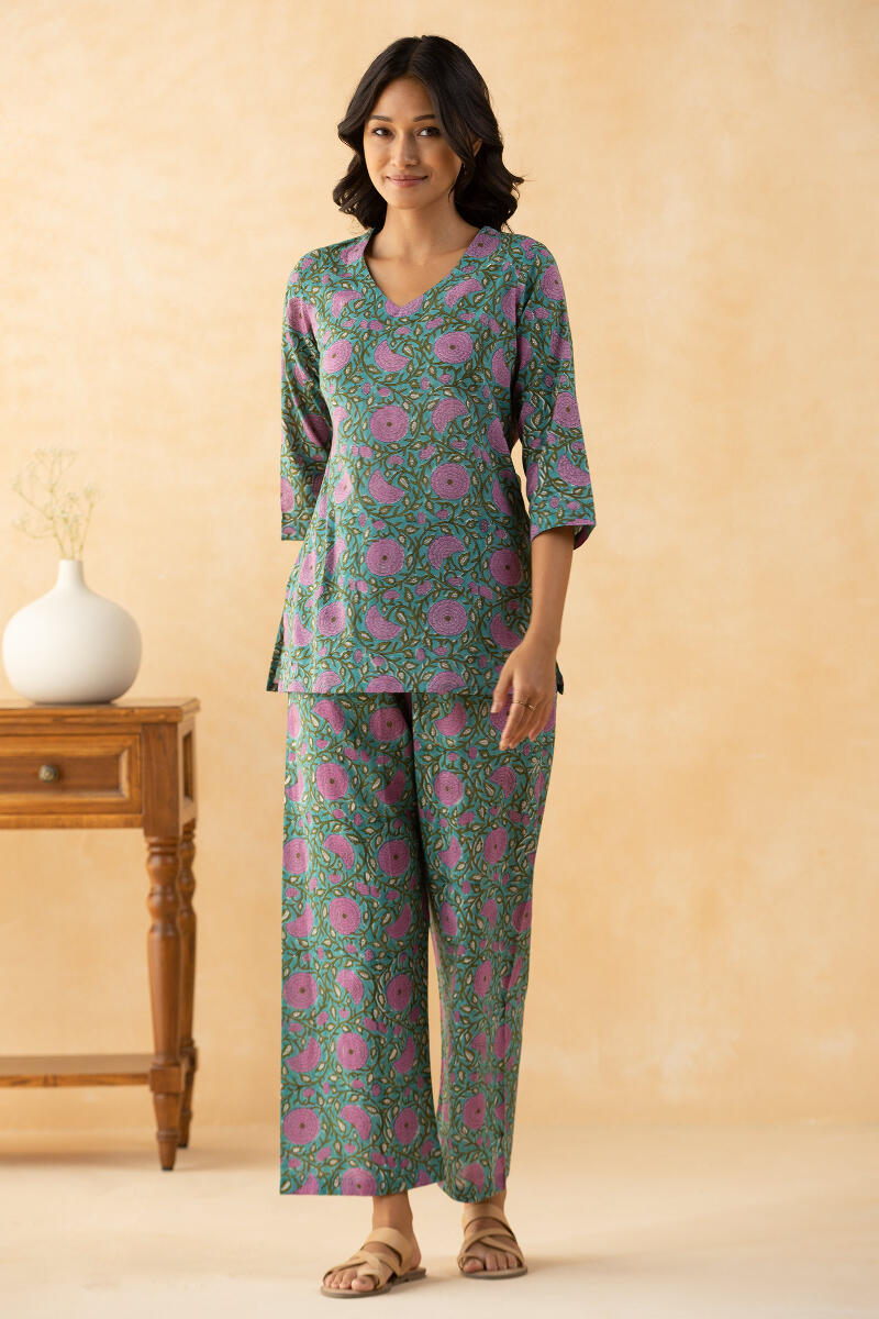 Green Block Printed Cotton Pyjama Set