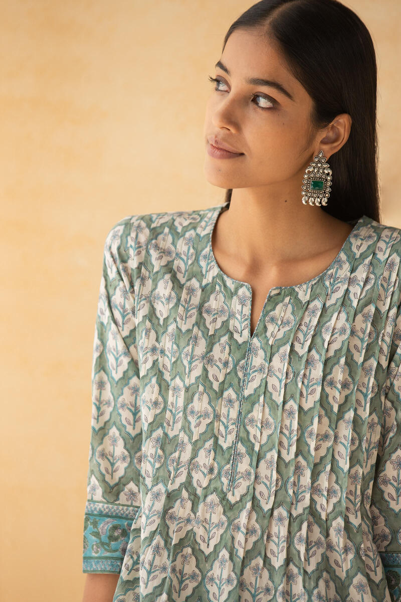 Green Block Printed Straight Cotton Kurta