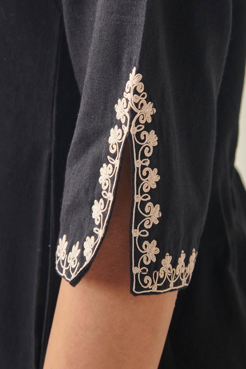 Black Handcrafted A-Line Cotton Kurta