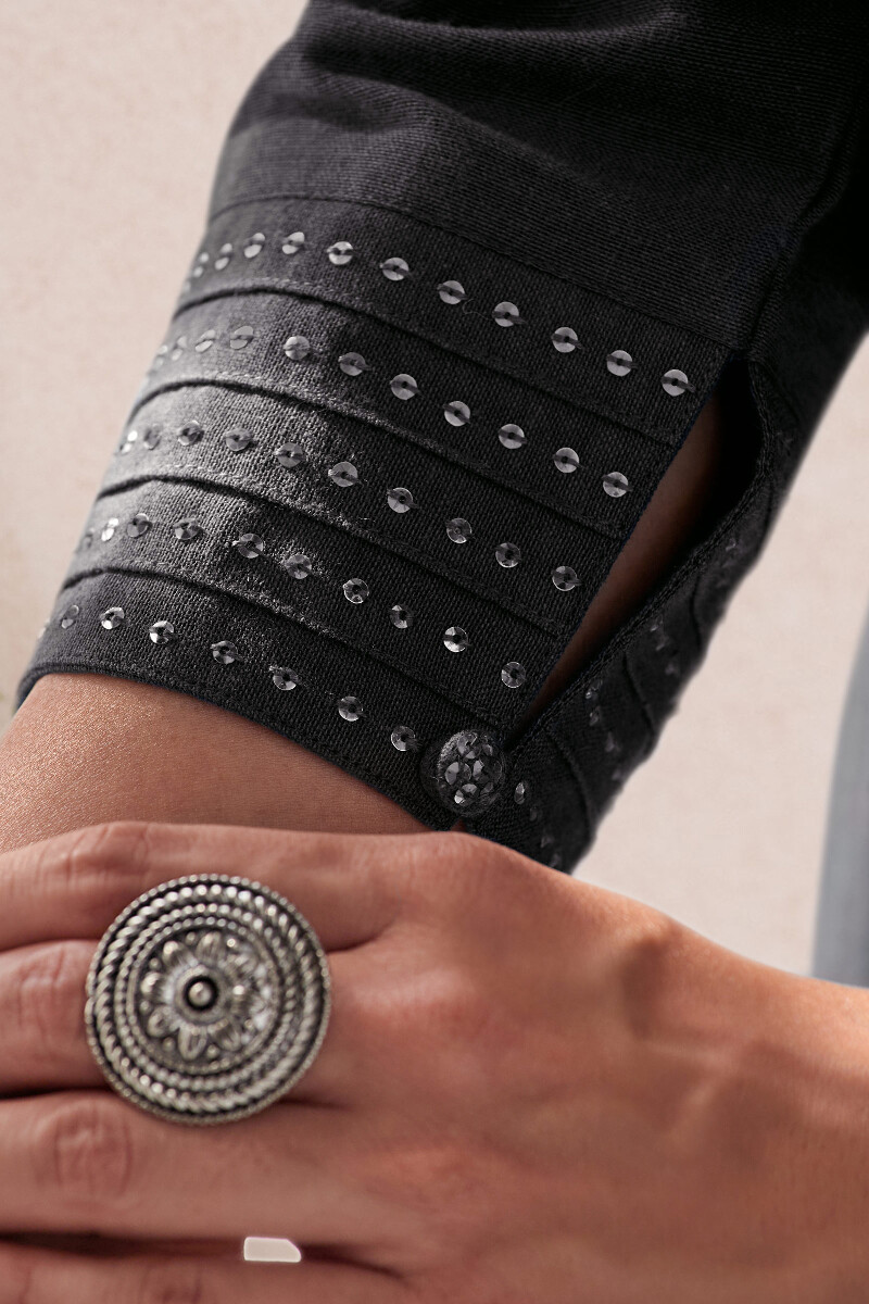 Black Handcrafted Straight Handloom Kurta