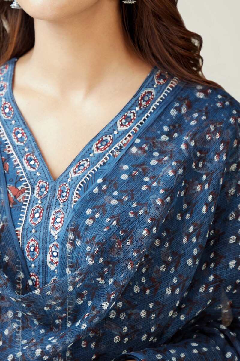 Indigo Hand Block-Printed Kota Dupatta