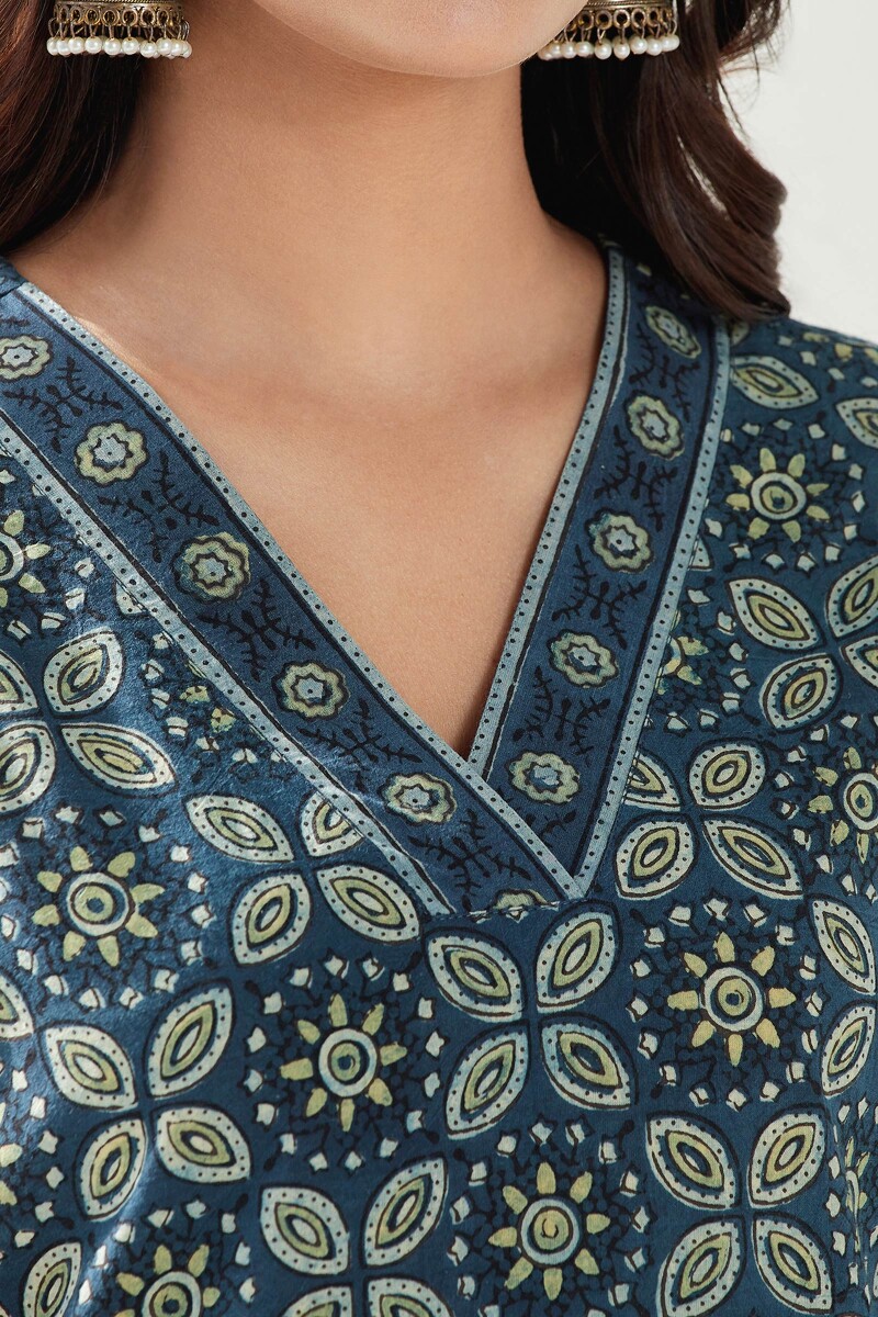 Ajrak Hand Block Printed Straight Cotton Kurta