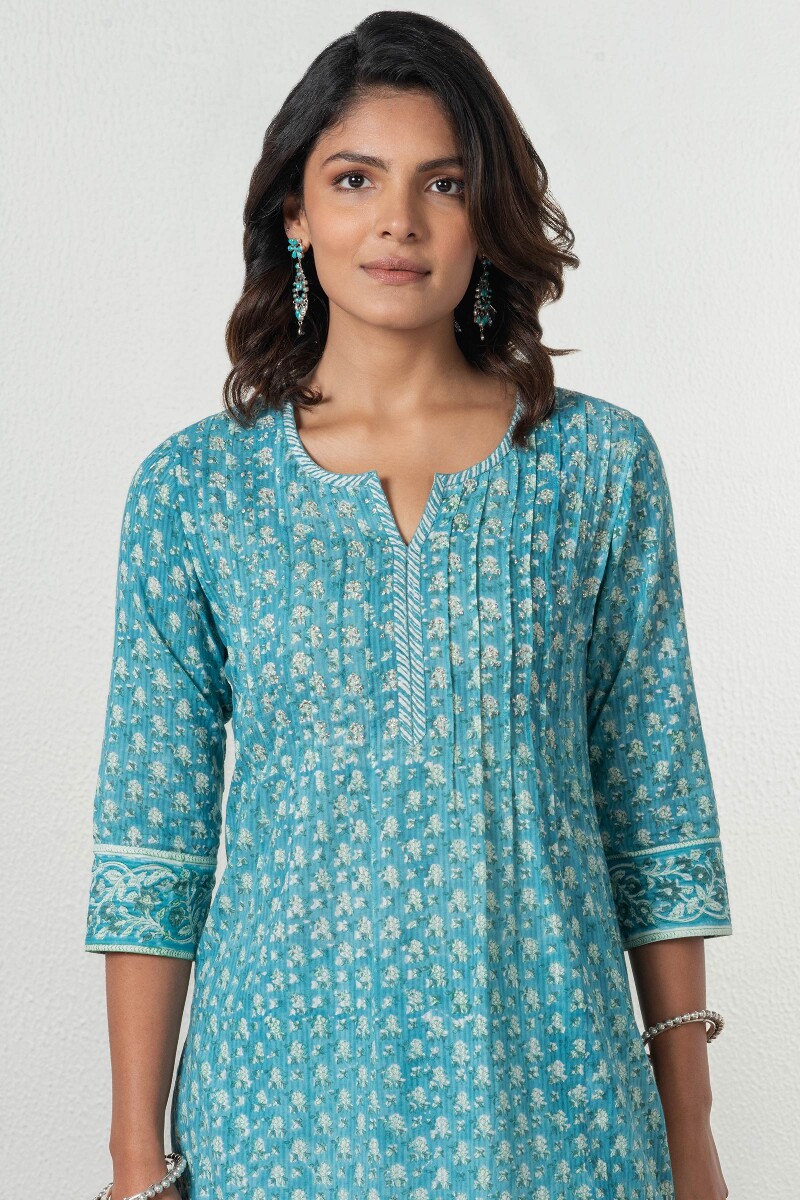 Gauhar Nasira Sanganeri Kurta