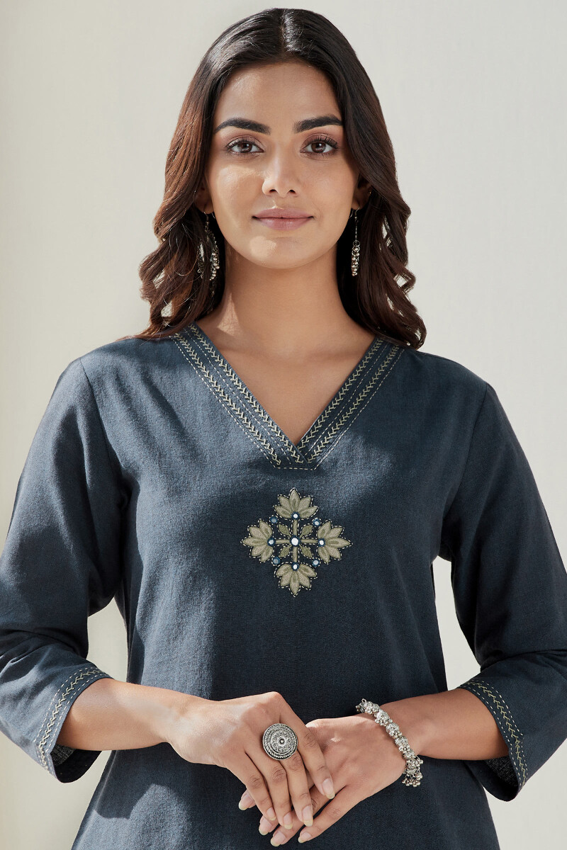 Blue Handcrafted Straight Cotton Kurta