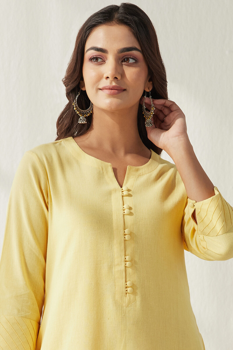 Yellow Handcrafted Straight Cotton Flax Kurta