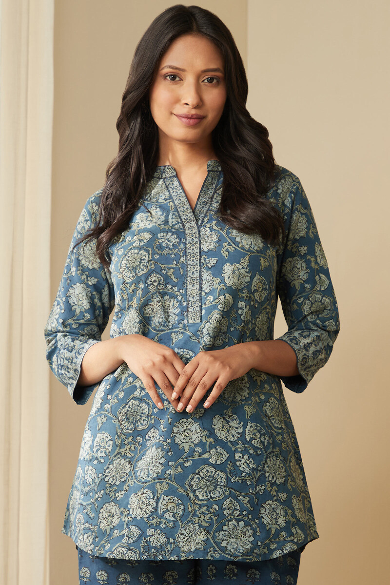 Akola Hand Block-Printed Cotton Loungewear Set