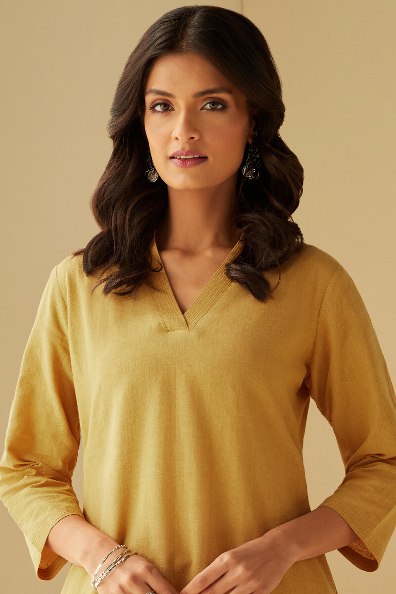 Mustard Handcrafted Straight Cotton Flax Kurta