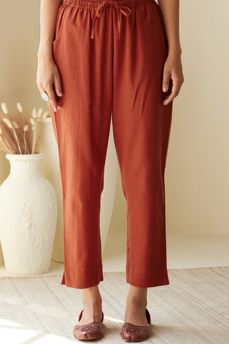 Red Handcrafted Cotton Linen Narrow Pants