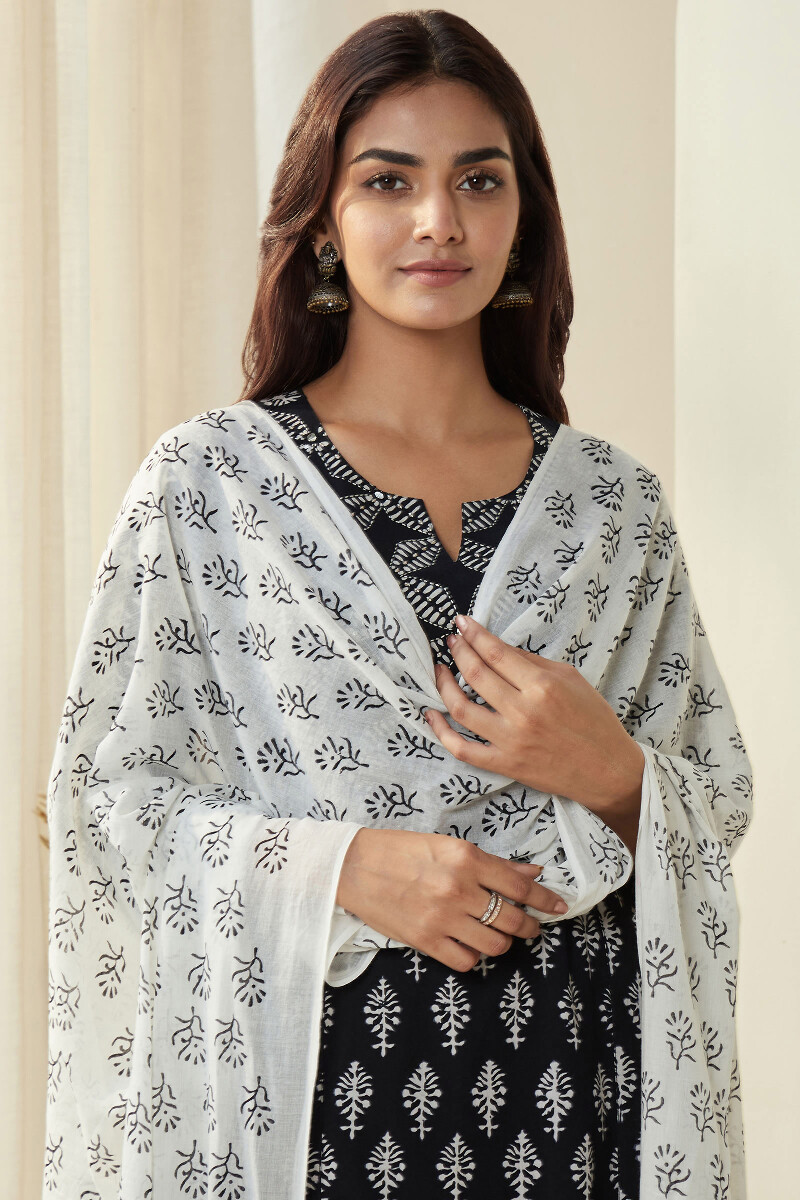 White Hand Block-Printed Cotton Mul Dupatta