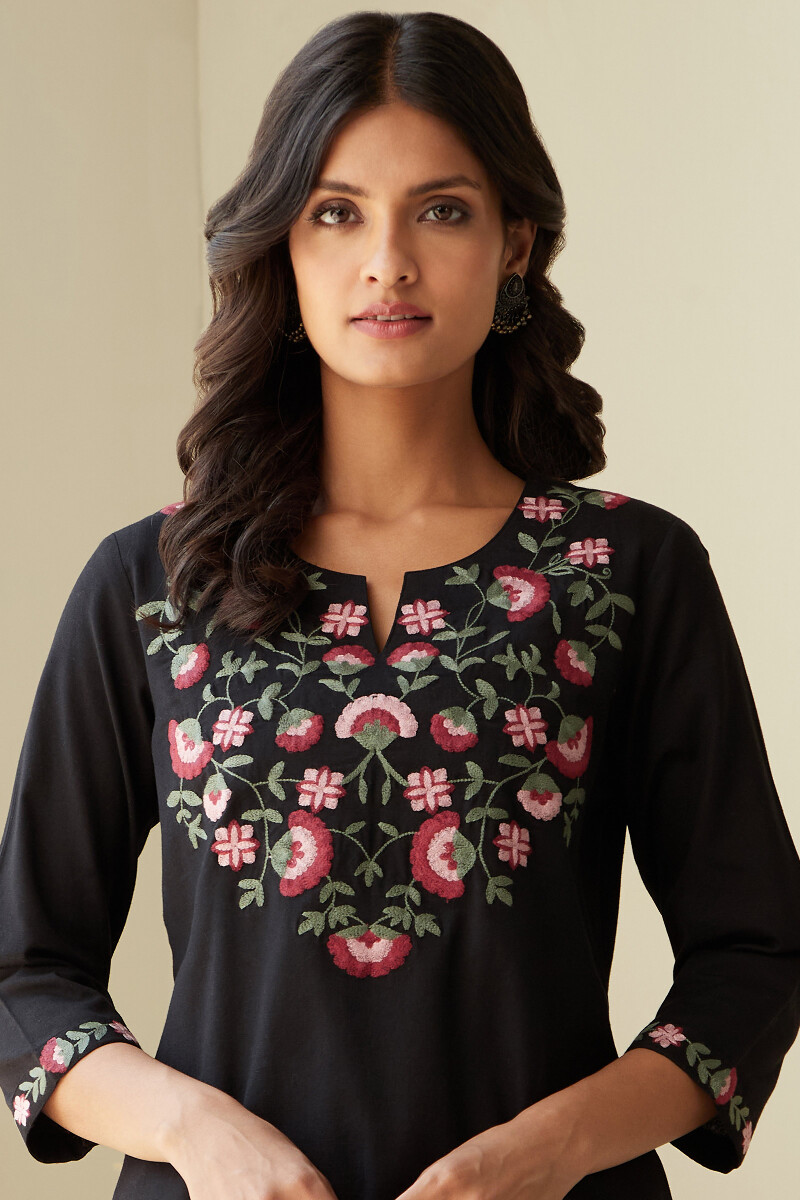 Black Handcrafted Straight Cotton Flax Kurta