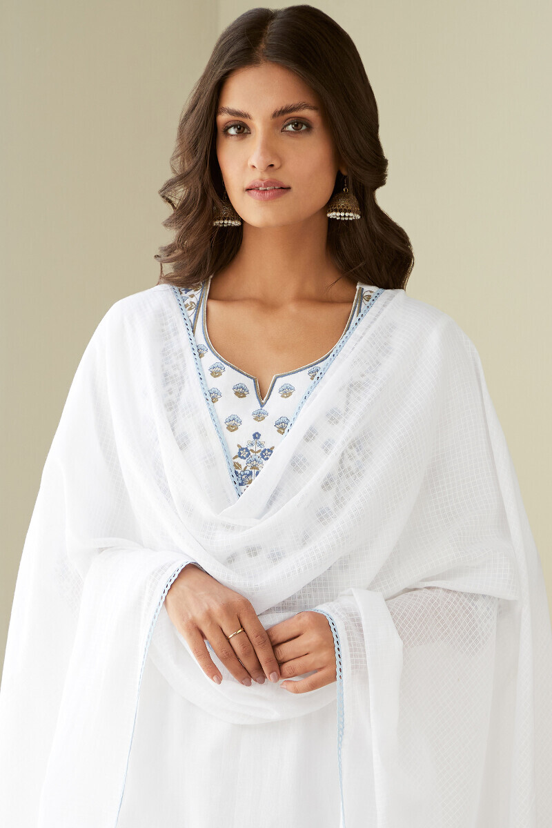 White Handcrafted Kota Dupatta