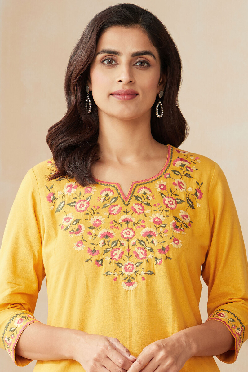 Mustard Handcrafted Straight Cotton Flax Kurta