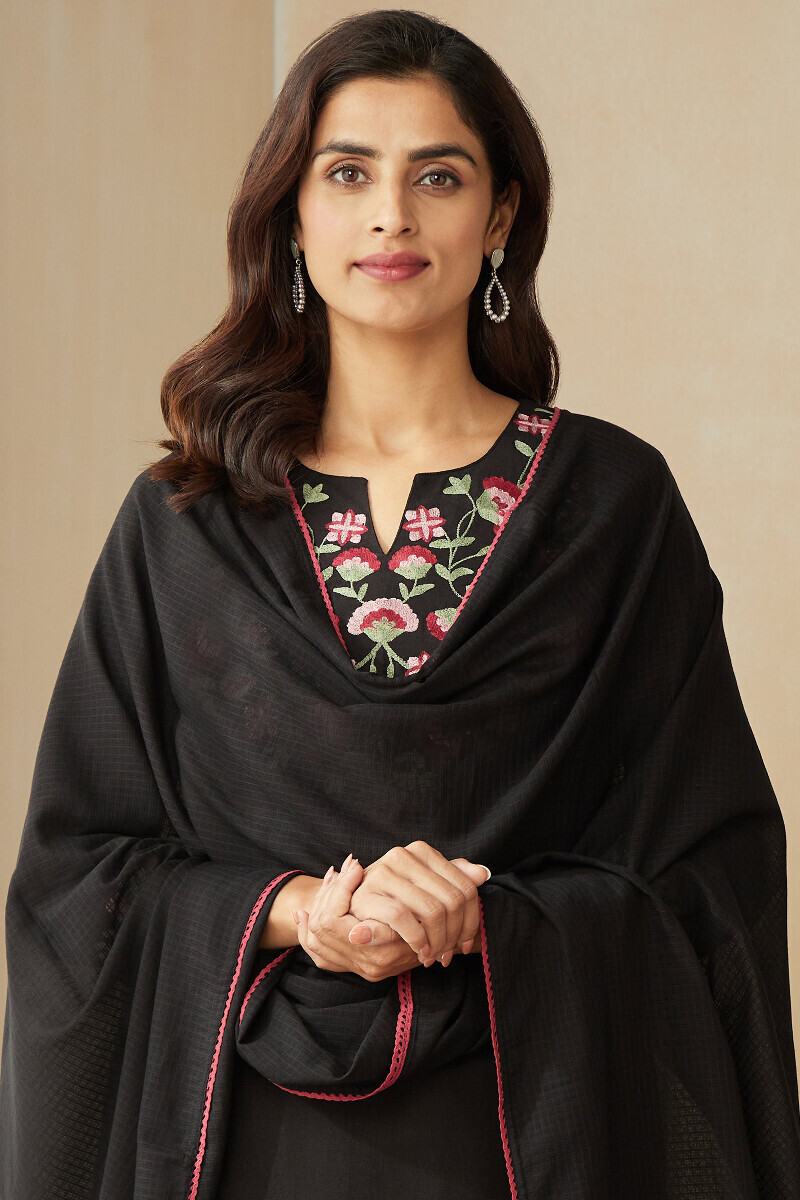 Black Handcrafted Kota Dupatta