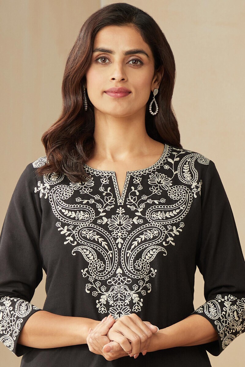 Black Handcrafted Straight Cotton Flax Kurta