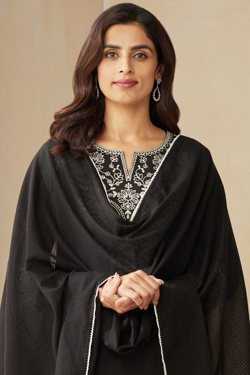 Black Handcrafted Kota Dupatta
