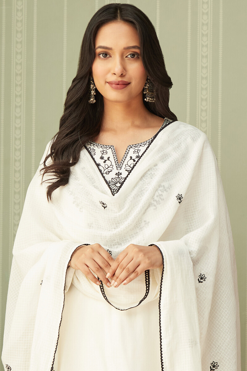 Off-White Handcrafted Kota Dupatta