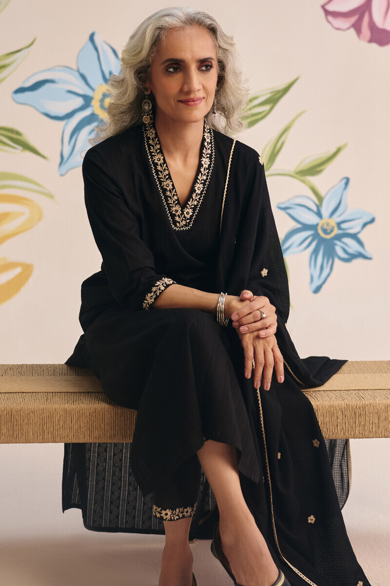 Black Handcrafted Straight Cotton Dobby Kurta