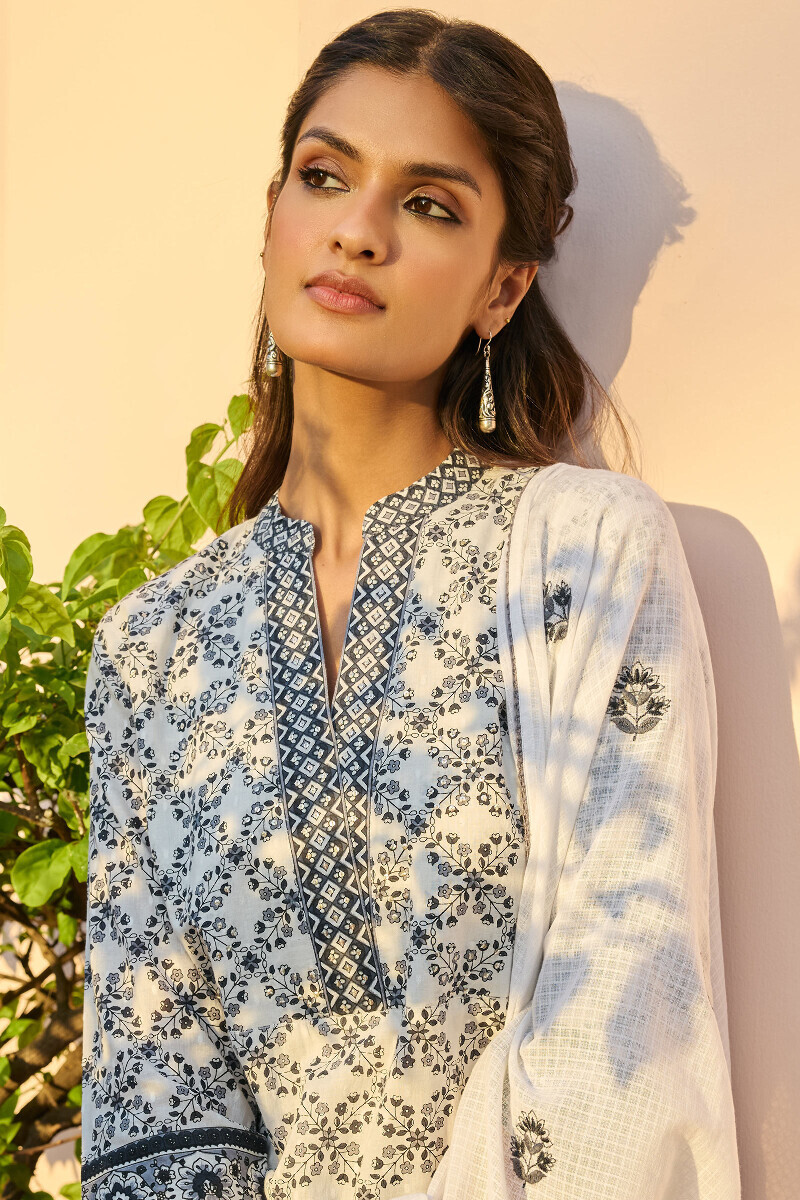 White Hand Printed Straight Cotton Dobby Kurta