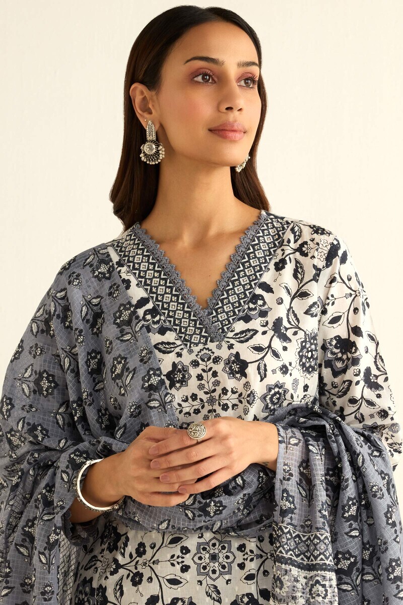 Grey Hand Printed Kota Dupatta