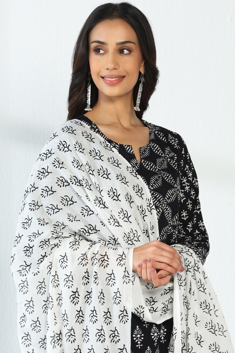 White Hand Block-Printed Cotton Mul Dupatta