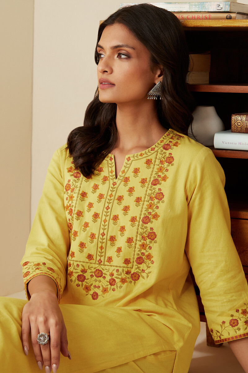 Yellow Handcrafted Straight Cotton Flax Kurta