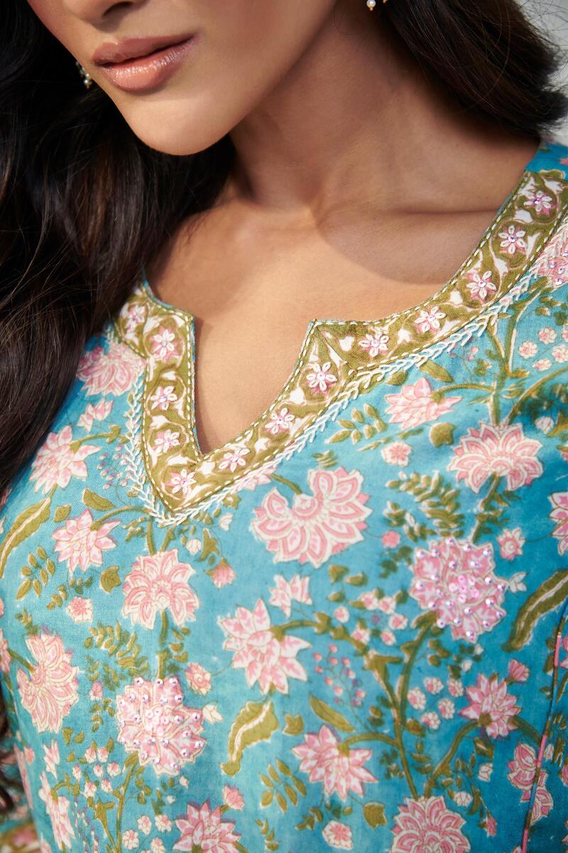 Blue Block Printed Straight Cotton Kurta