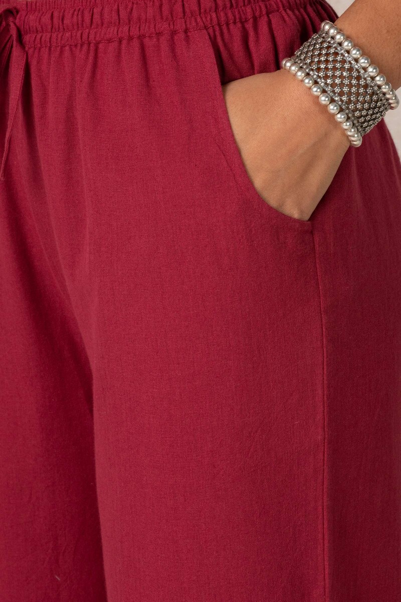 Red Handcrafted Cotton Farsi