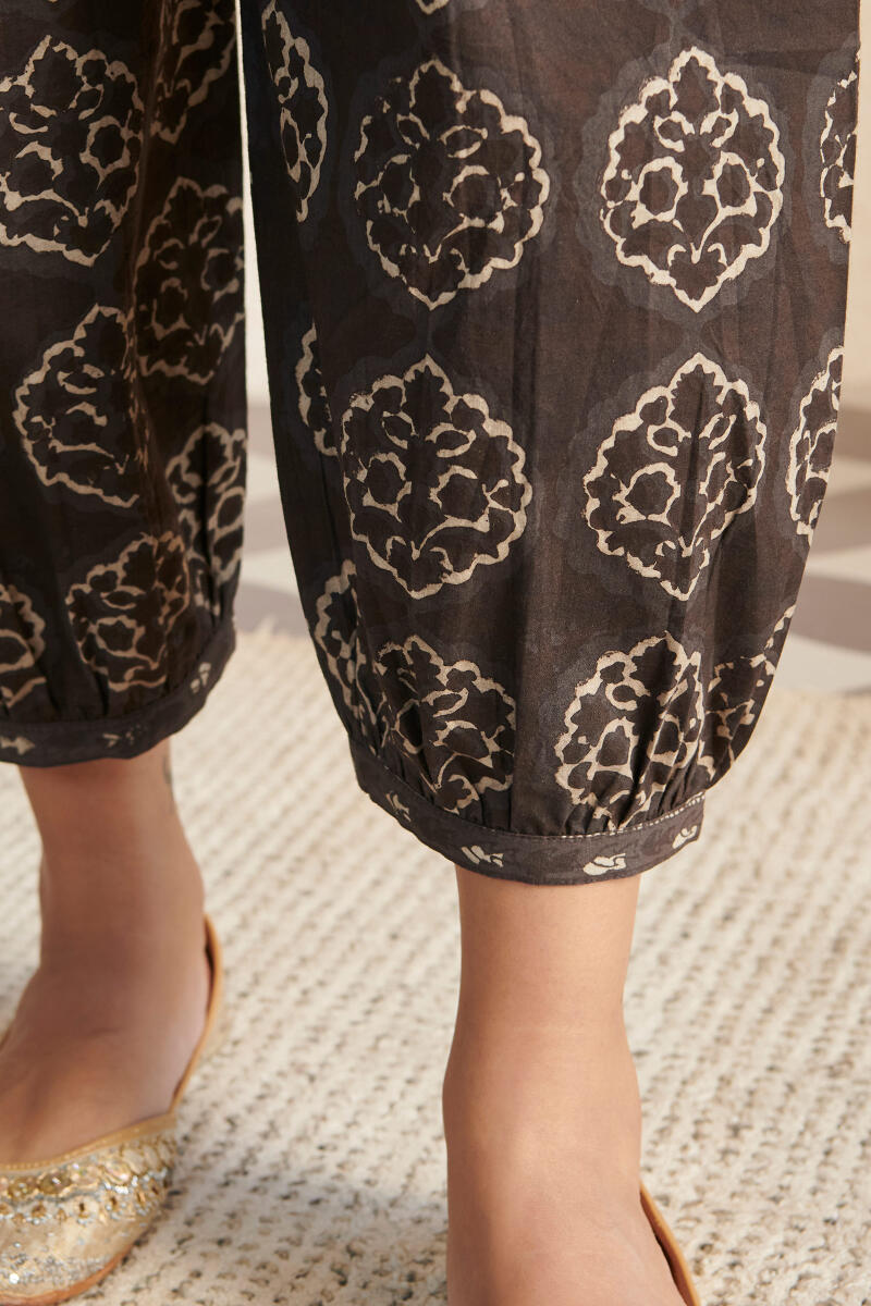 Akola Block Printed Cotton Izhaar Pants