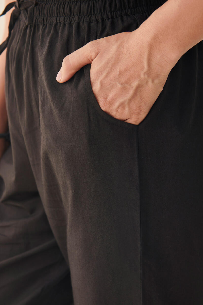 Black Handcrafted Cotton Narrow Pants