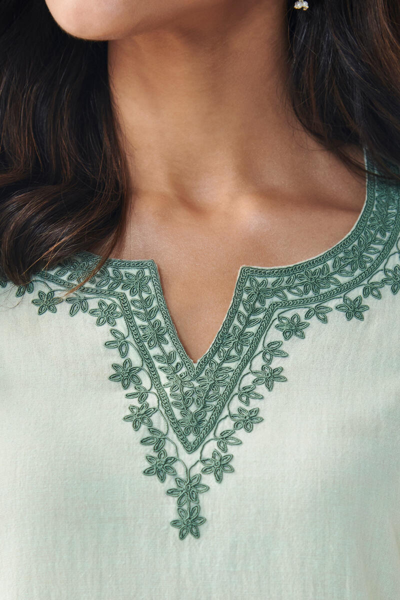 Green Handcrafted Straight Cotton Kurta