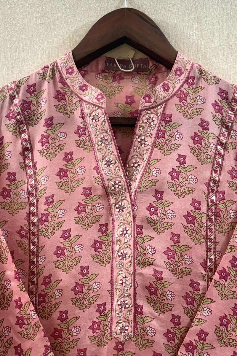 Pink Hand Printed Straight Viscose Kurta