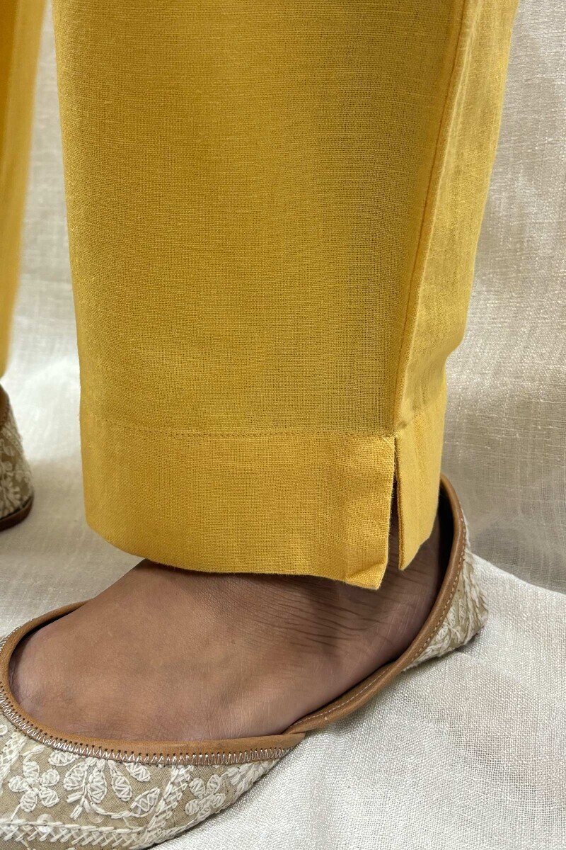Handcrafted Cotton Narrow Pants