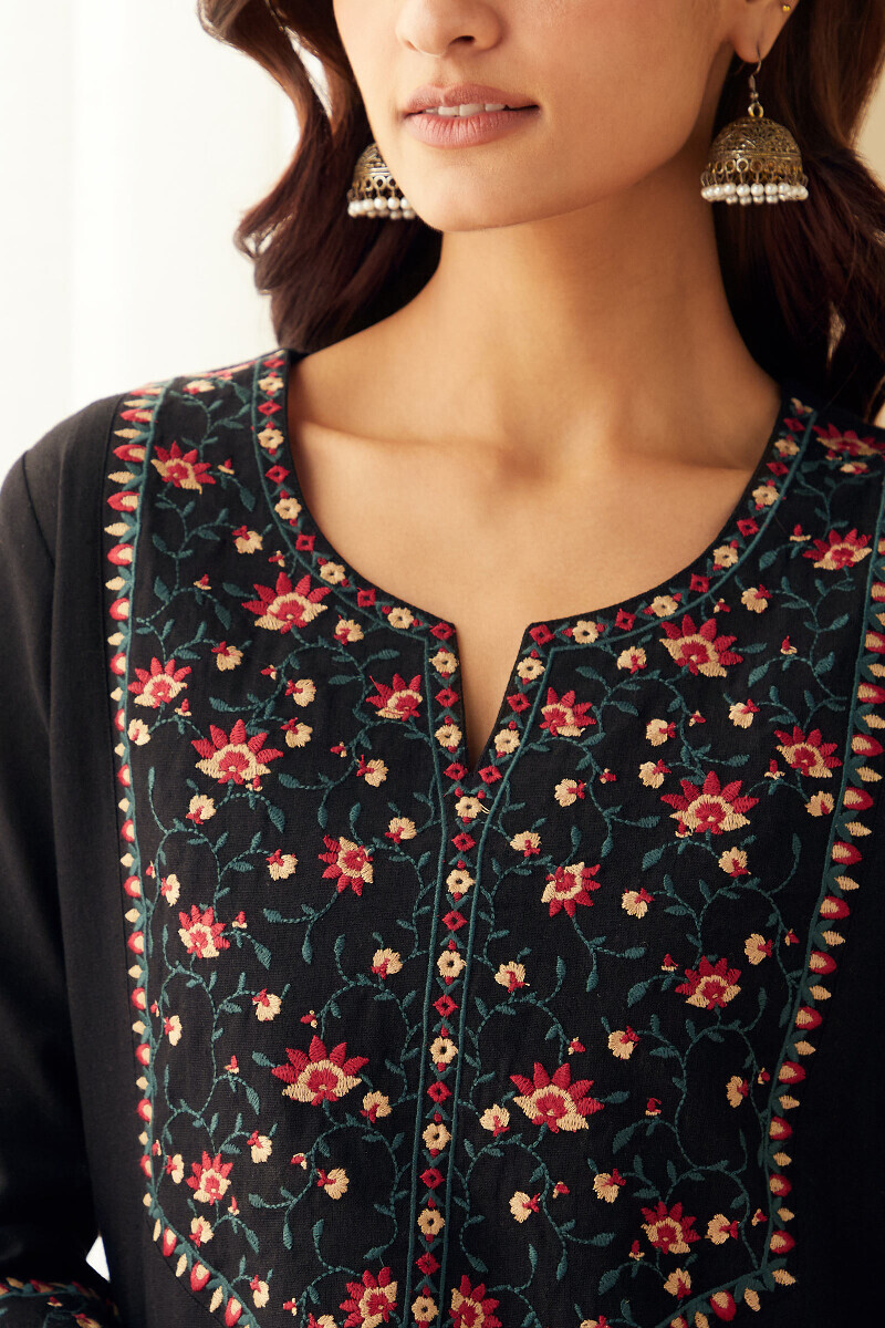 Black Handcrafted Straight Cotton Flax Kurta