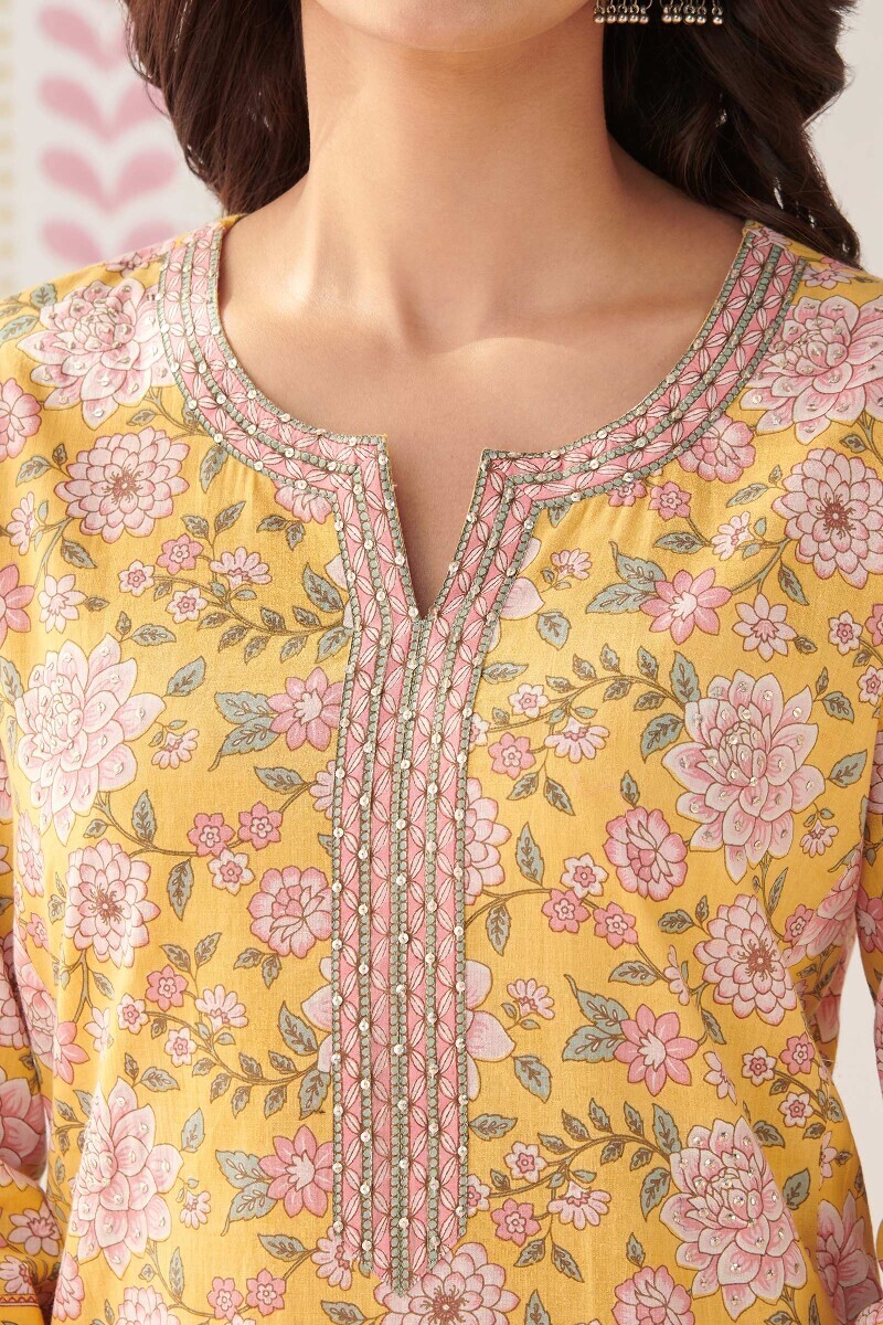 Yellow Hand Printed Straight Cotton Kurta