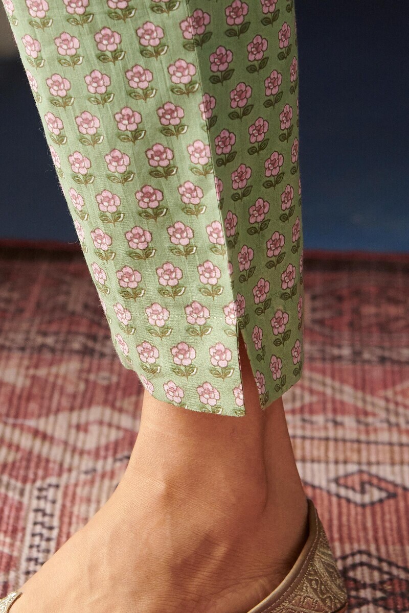 Green Hand Printed Cotton Narrow Pants