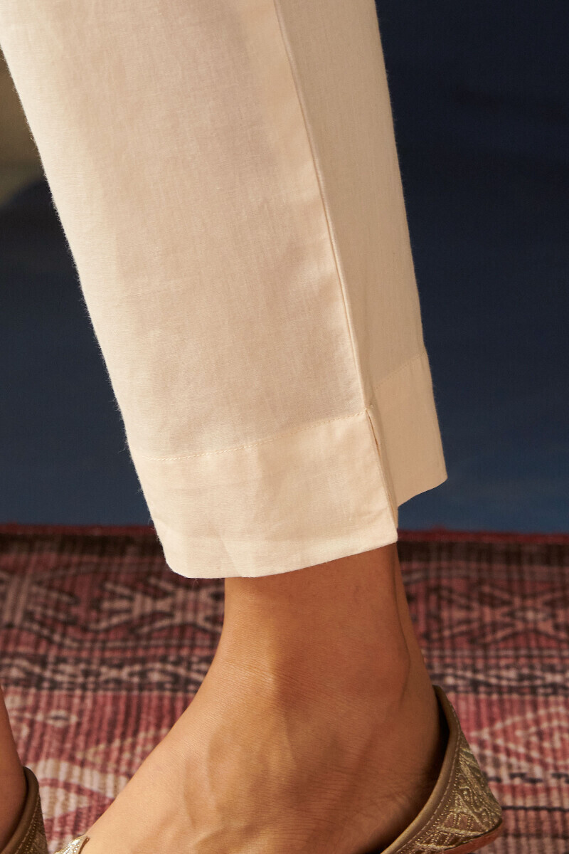 Off-White Handcrafted Cotton Narrow Pants