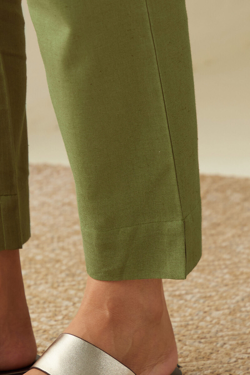 Green Handcrafted Cotton Flax Narrow Pants