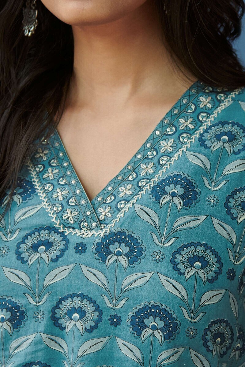 Blue Hand Printed Straight Cotton Kurta