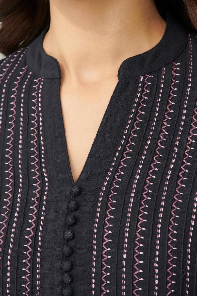 Black Handcrafted Straight Handloom Kurta