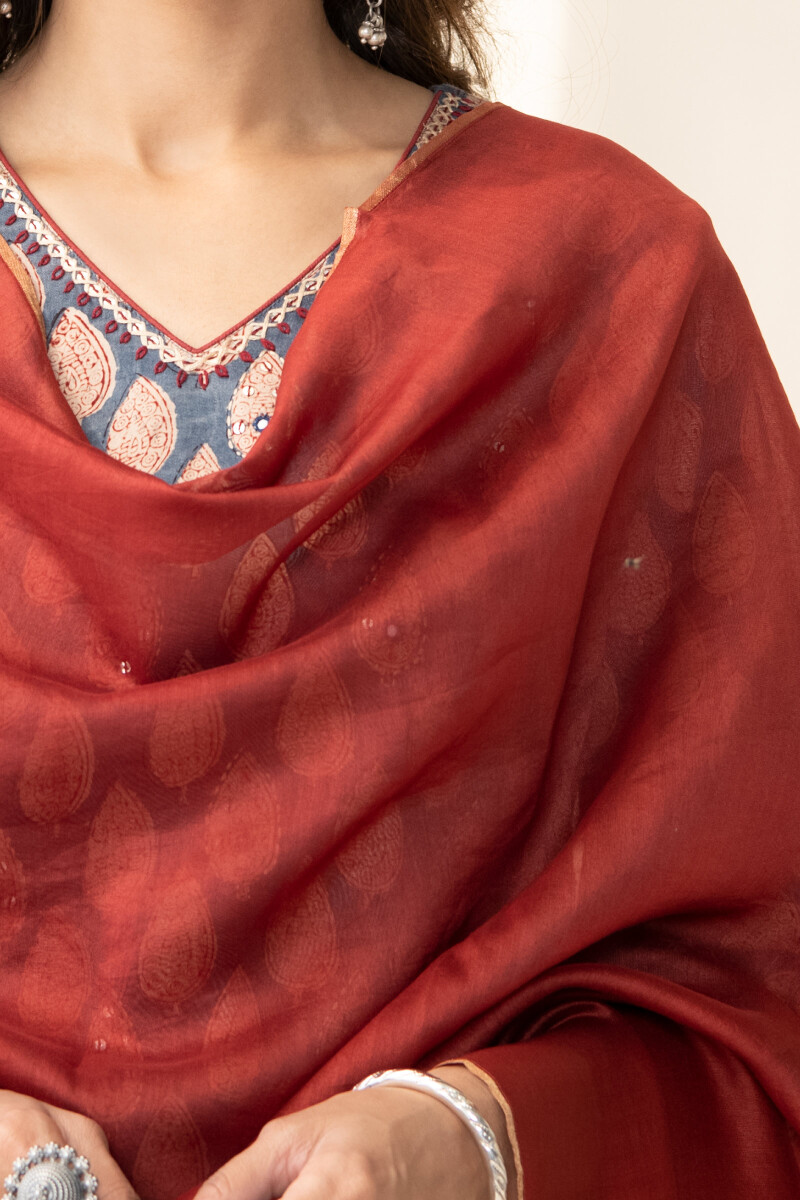 Maroon Handcrafted Chanderi Dupatta