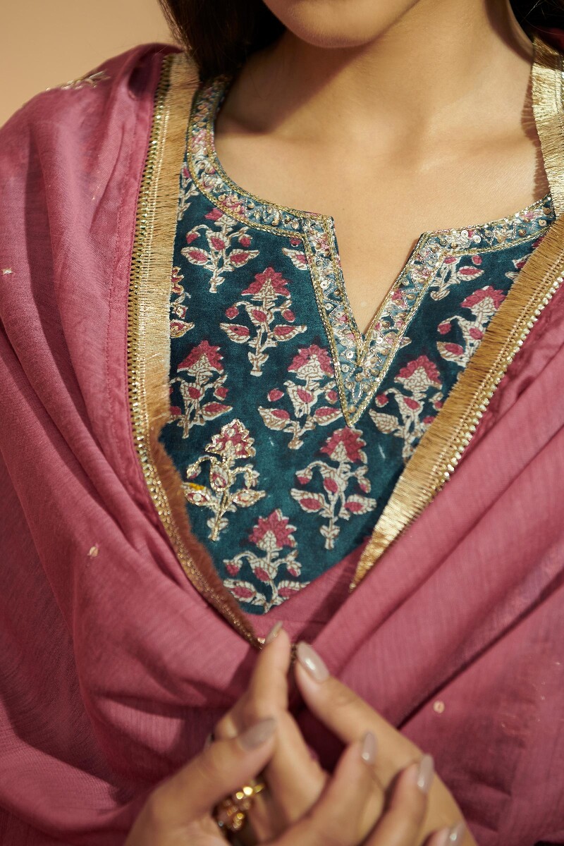 Maroon Handcrafted Cotton Silk Dupatta