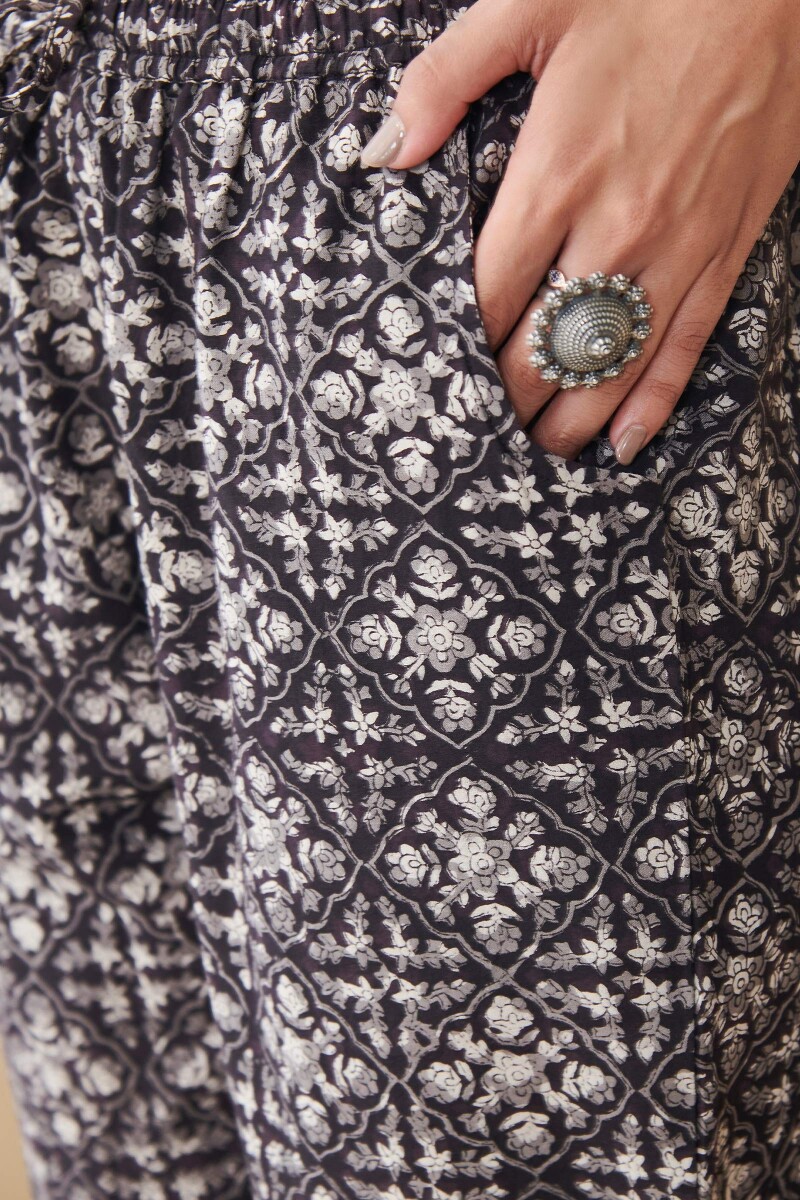 Bagru Hand Block Printed Cotton Narrow Pants