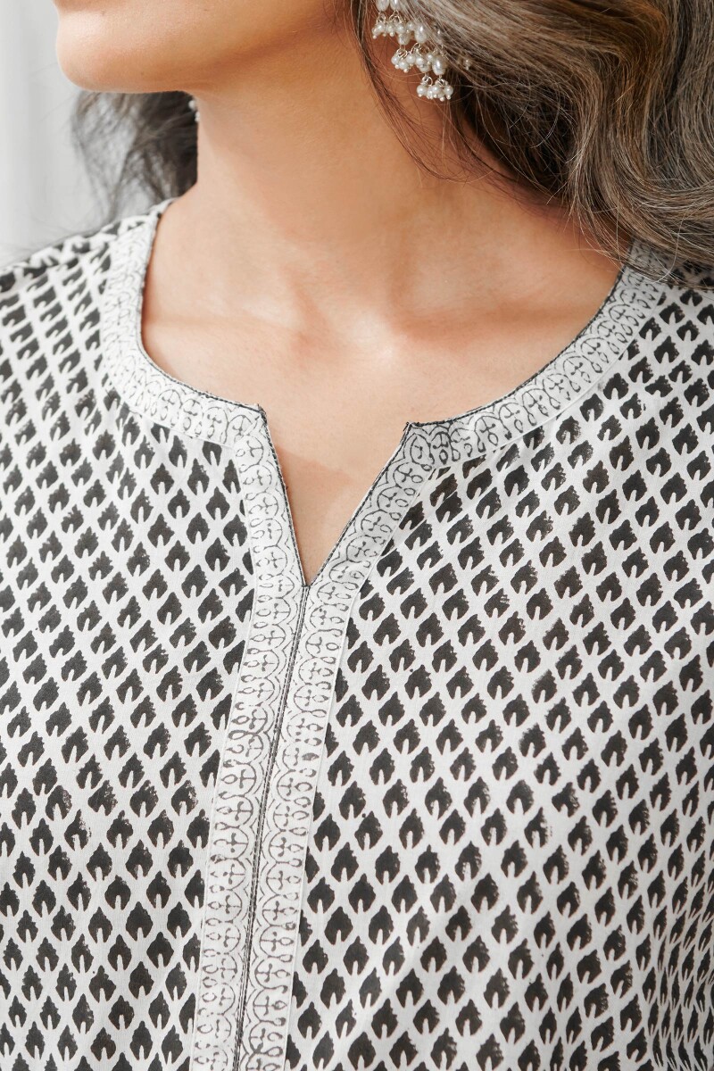 White Hand Block Printed Straight Cotton Kurta