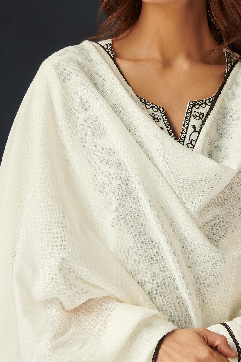 Off-White Handcrafted Kota Dupatta