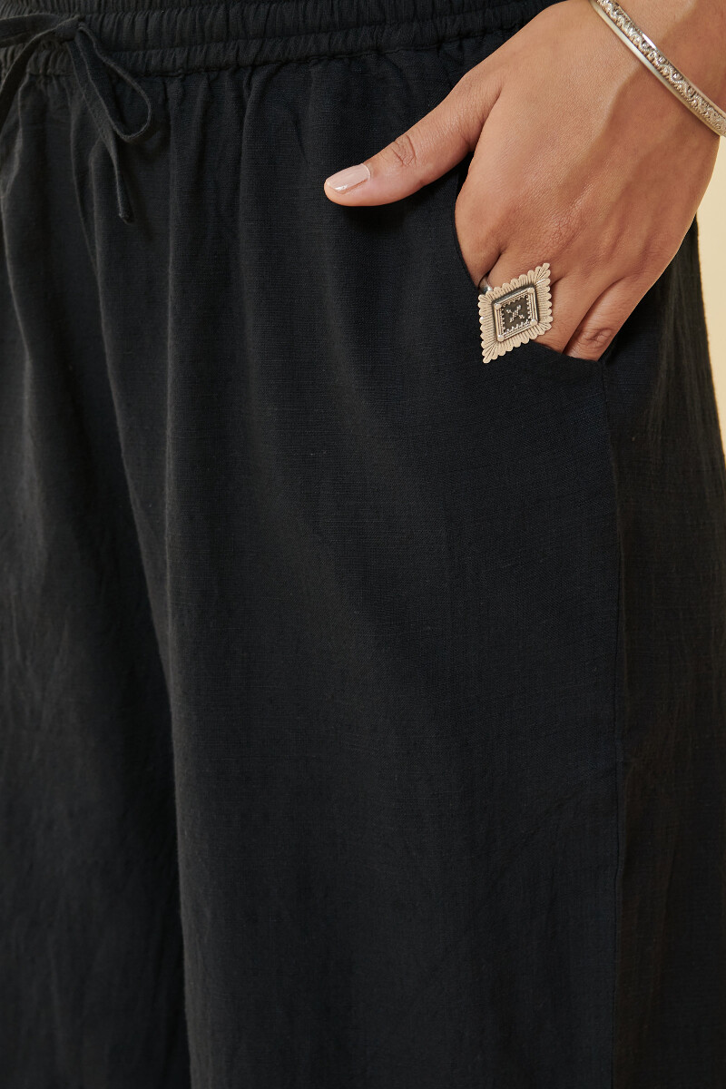 Black Handcrafted Handloom Farsi