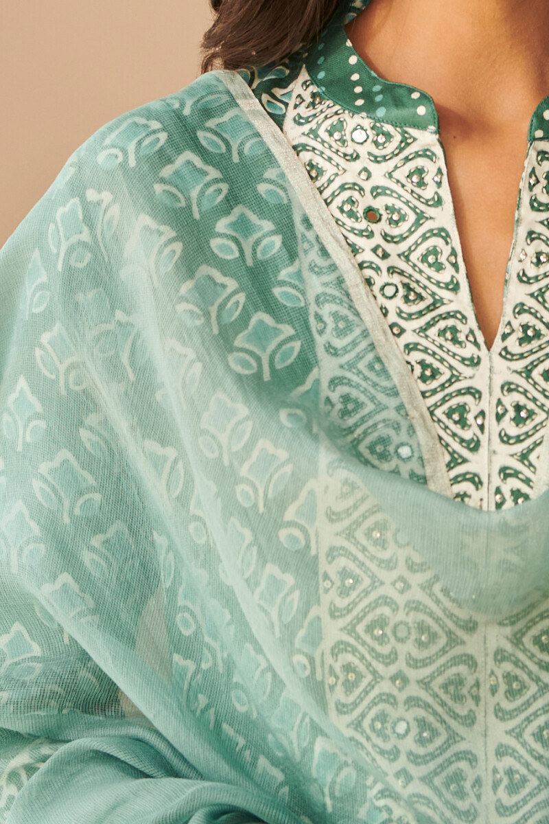 Turquoise Handcrafted Cotton Silk Dupatta