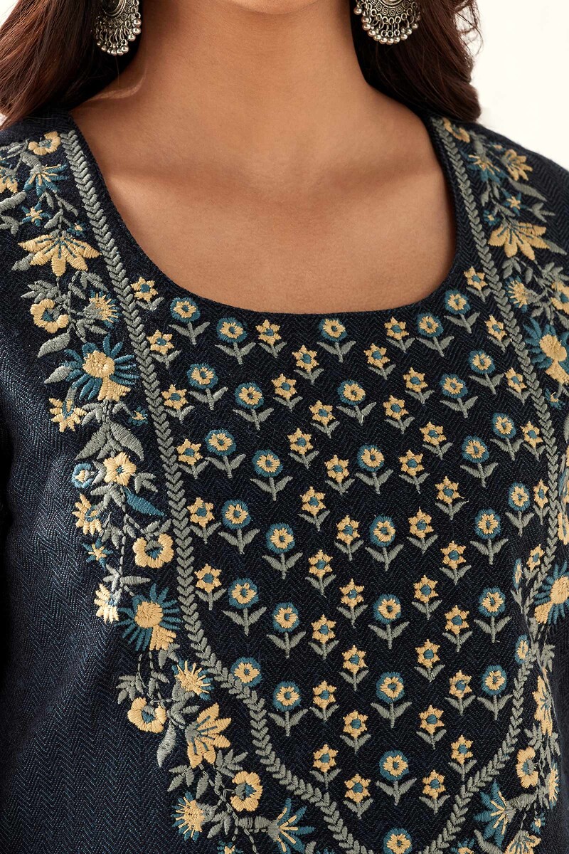 Blue Handcrafted Straight Faux Wool Kurta