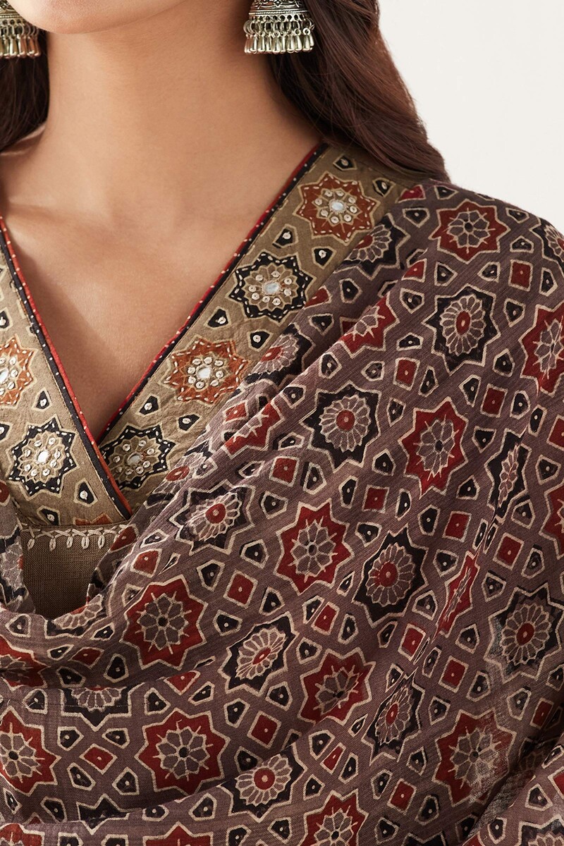 Ajrak Hand Block Printed Cotton Dobby Dupatta 